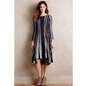 ❌SOLD❌Anthropologie Moth Nora swing dress. Small GUC
